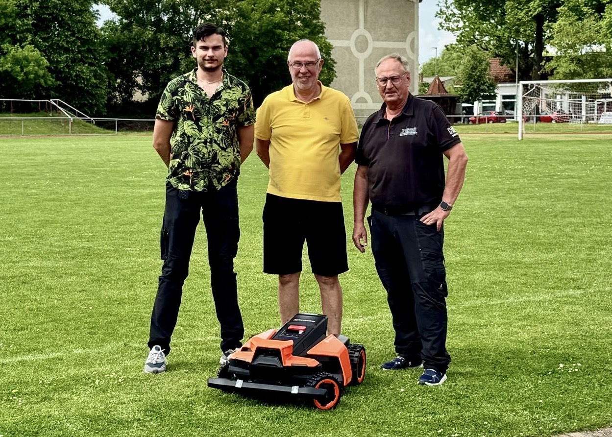 Team S. Steinke mit Segway Navimow Mähroboter